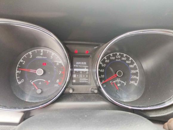 [广州·赣B] 二手启辰启辰T702016款 2.0L CVT睿行版