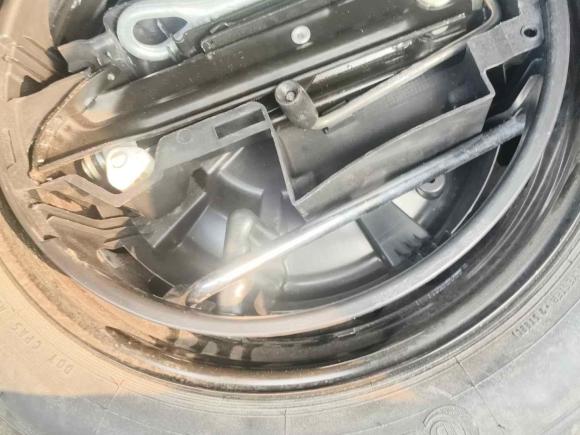 [上海·沪C] 二手奔驰奔驰E级2010款 E 260 L CGI优雅型