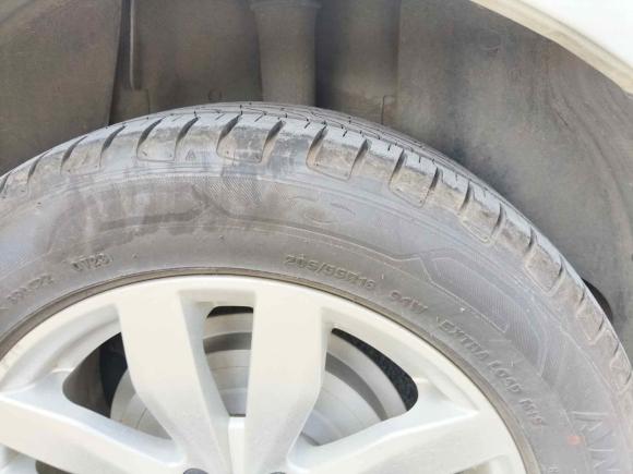 [合肥·皖A] 二手荣威荣威3502015款 1.5L 手动豪华天窗版