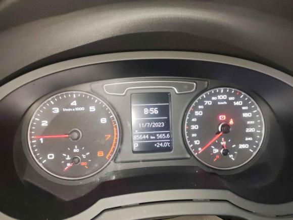 [上海·沪B] 二手奥迪奥迪Q32016款 35 TFSI 典藏版 舒享型