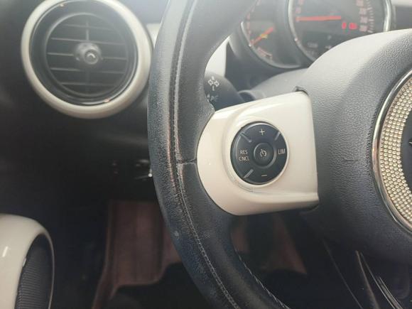 [金华·浙G] 二手MINIMINI2016款 1.5T COOPER 先锋派