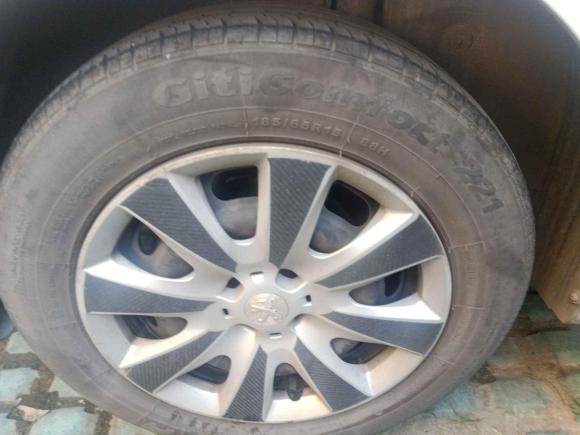 [苏州·苏E] 二手标致标致3012016款 1.6L 自动舒适版