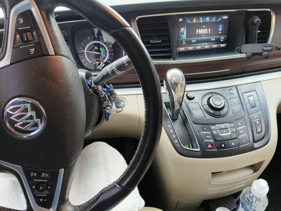 [南昌·赣A] 二手别克别克GL82017款 25S 舒适型 国V