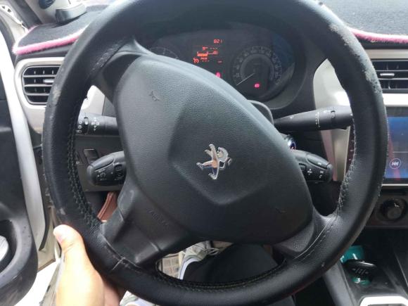 [义乌·浙G] 二手标致标致3012016款 1.6L 手动舒适版