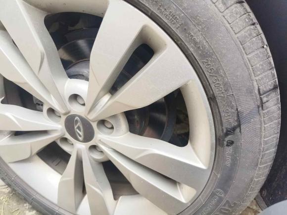 [上海·皖B] 二手奇瑞艾瑞泽52016款 1.5L CVT领锐版