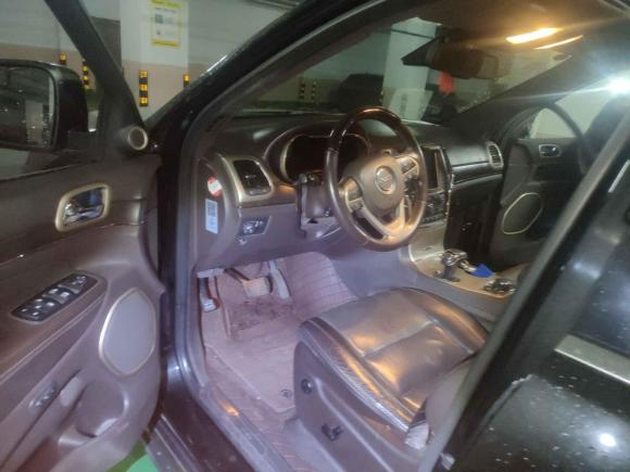 [无锡·苏B] 二手Jeep大切诺基2014款 3.0L 旗舰尊悦版