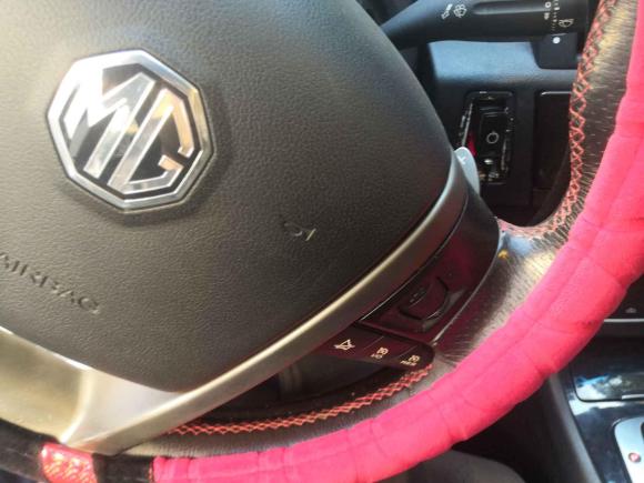 [义乌·苏A] 二手名爵MG62014款 掀背 1.8T 自动性能版