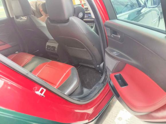 [合肥·皖A] 二手捷豹捷豹XE2015款 2.0T 200PS R-Sport