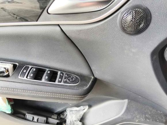 [成都·渝A] 二手比亚迪宋MAX2017款 1.5T 自动智联精英型 7座