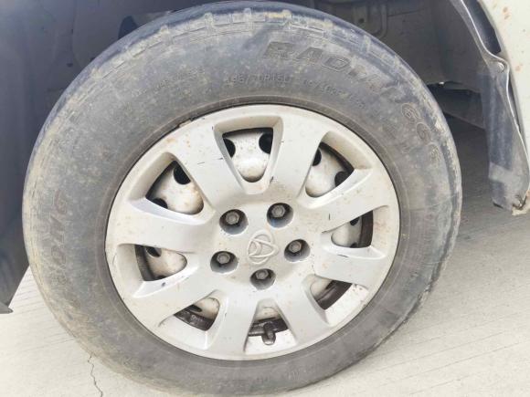 [广州·粤E] 二手长安凯程长安睿行M902017款 2.0L超值版6座掀背门4G94S