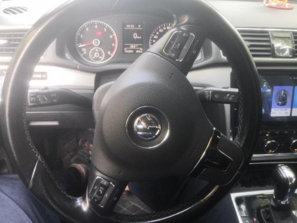 [上海·沪C] 二手大众帕萨特2014款 1.8TSI DSG尊荣版