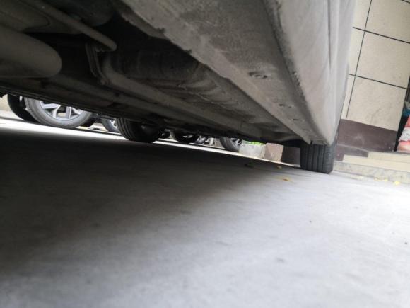 [上海·沪C] 二手现代朗动2012款 1.6L 手动时尚型