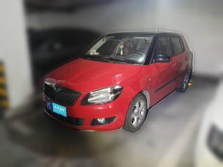 斯柯达晶锐2012款 1.6L 自动酷黑版