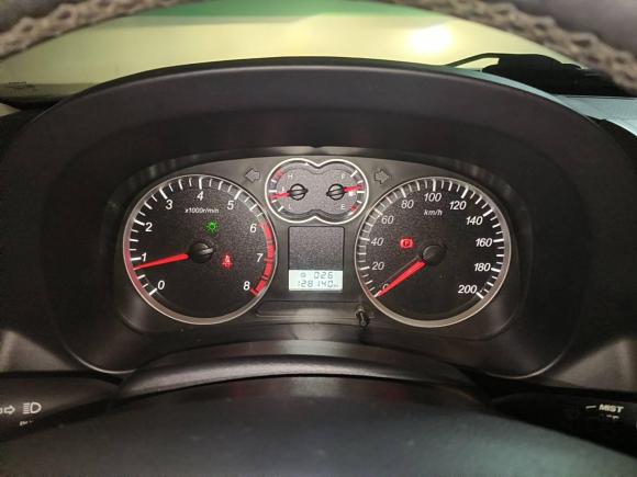 [西安·陕U] 二手哈弗哈弗H5经典2011款 智尊版 2.4L 四驱豪华差速版