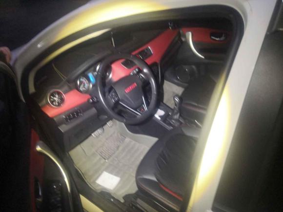 [金华·浙G] 二手哈弗哈弗H12015款 1.5L AMT豪华型