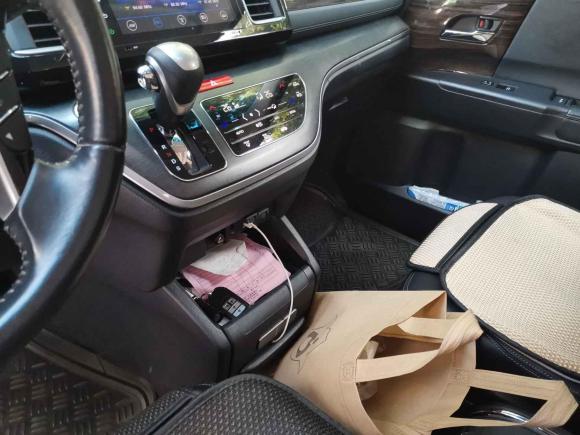 [广州·粤A] 二手本田艾力绅2016款 2.4L 豪华版