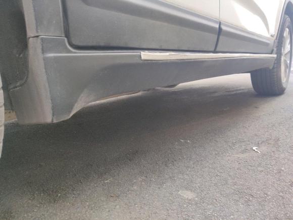 [成都·川A] 二手起亚索兰托2013款 2.4L 7座汽油豪华版