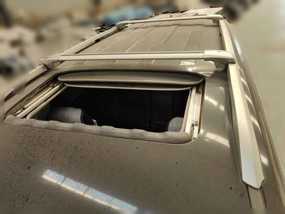 [济南·鲁A] 二手SWM斯威汽车SWM斯威X72016款 1.5T 手动尊贵型 7座