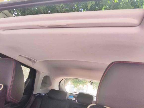 [深圳·粤K] 二手中华中华V32017款 1.5L 手动智能型