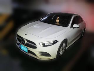 奔驰奔驰A级2019款 A 200 L 运动轿车