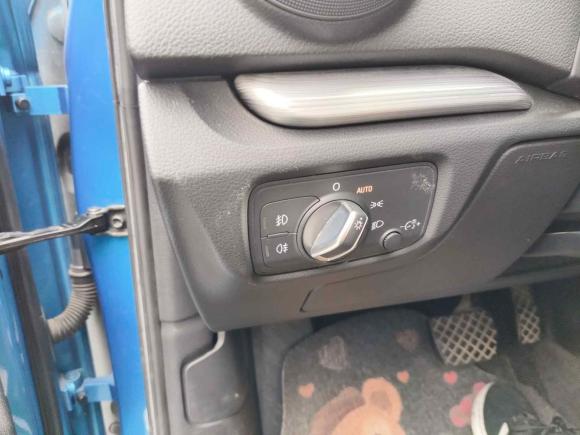 [南京·苏A] 二手奥迪奥迪A32016款 Sportback 35 TFSI 领英型