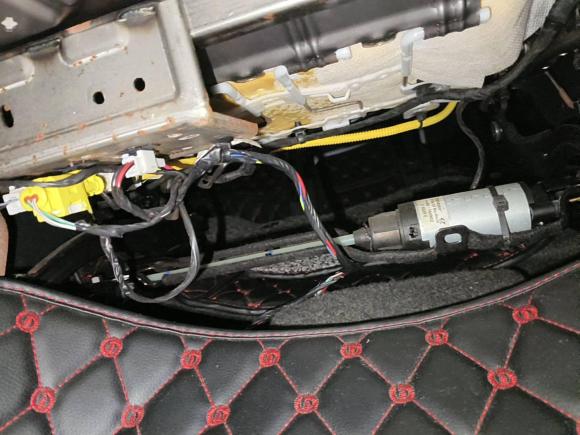 [杭州·浙A] 二手荣威荣威RX52016款 20T 两驱自动互联网智享版