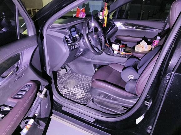 [武汉·鄂W] 二手凯迪拉克凯迪拉克XT62021款 2.0T 七座四驱豪华型