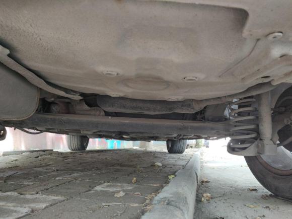 [西安·陕A] 二手中华中华V52012款 1.6L 手动豪华型