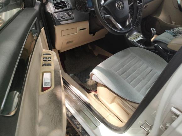 [西安·陕A] 二手中华中华V52012款 1.6L 手动豪华型