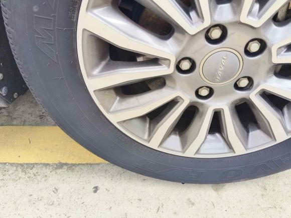 [无锡·苏C] 二手哈弗哈弗H62015款 运动版 1.5T 自动两驱豪华型