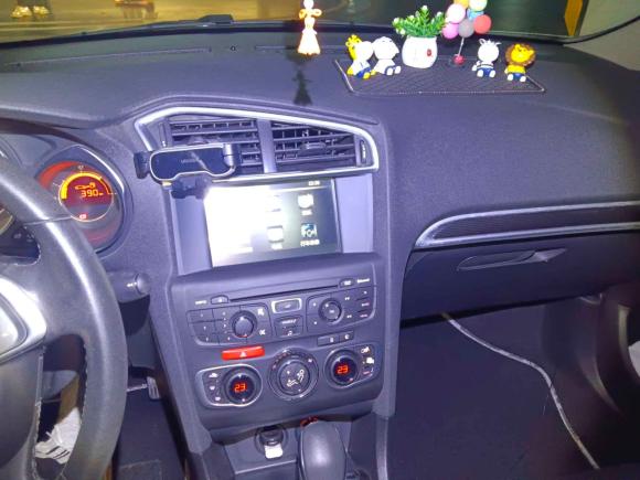 [深圳·粤B] 二手雪铁龙雪铁龙C4L2015款 1.8L 自动尊贵版