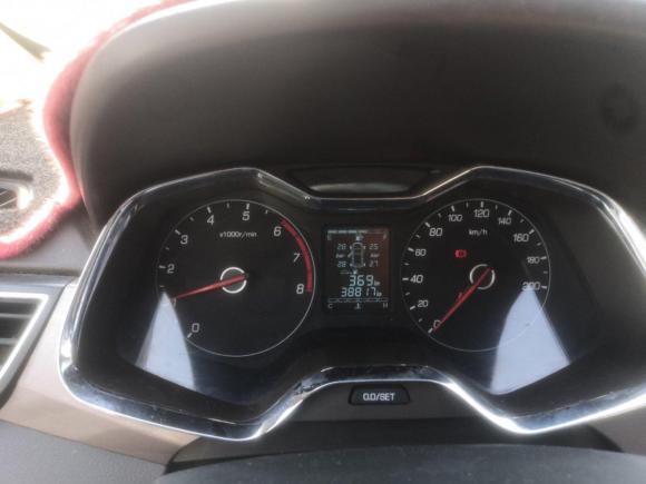 [南京·苏A] 二手宝骏宝骏310W2017款 1.5L 手动时尚型 国V