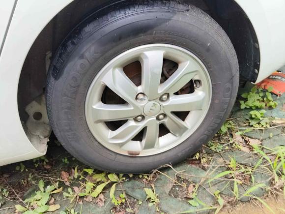 [苏州·苏E] 二手起亚起亚K22015款 三厢 1.4L MT TOP