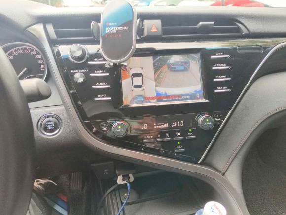 [上海·沪L] 二手丰田凯美瑞2018款 2.0G 豪华版