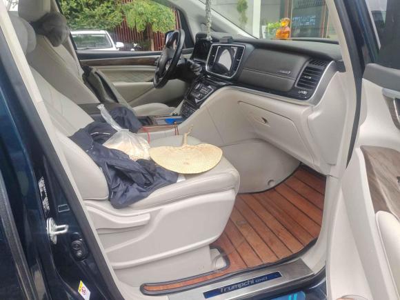 [武汉·鄂A] 二手广汽传祺传祺M82018款 320T 尊贵版