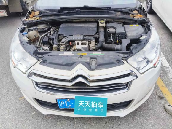 [上海·沪C] 二手雪铁龙雪铁龙C4L2015款 1.2T 手动豪华版