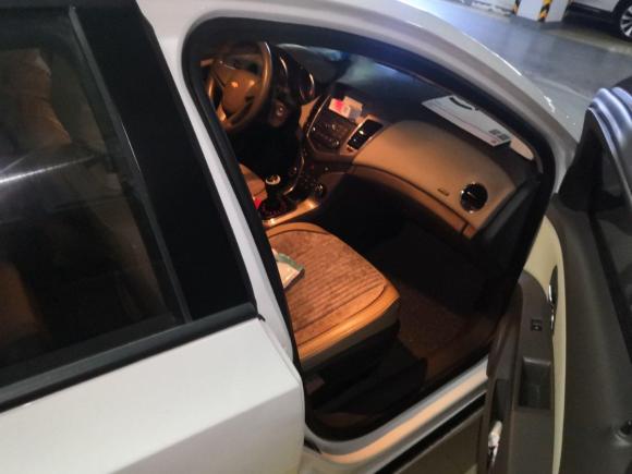 [上海·苏F] 二手雪佛兰科鲁兹2015款 1.5L 经典 SE MT