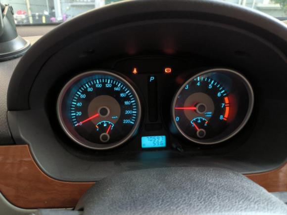 [上海·闽J] 二手别克凯越2013款 1.5L 自动尊享型