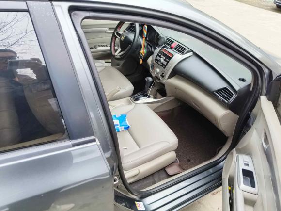 [上海·苏B] 二手本田锋范经典2011款 1.5L 自动精英品致版