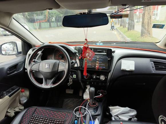 [深圳·粤D] 二手本田锋范2015款 1.5L CVT舒适版