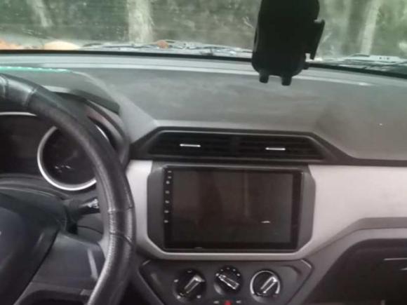 [苏州·苏E] 二手五菱汽车五菱宏光2018款 1.5L S标准型L2B