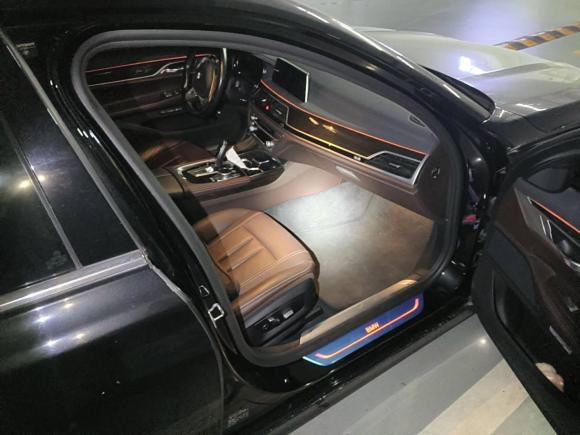 [杭州·浙A] 二手宝马宝马7系2018款 730Li 领先型 卓越套装