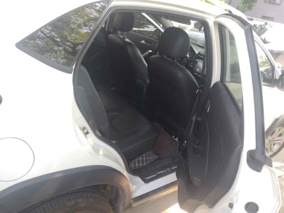 [金华·浙G] 二手奇瑞瑞虎3x2021款 PLUS 1.5L 手动痛快红枣版