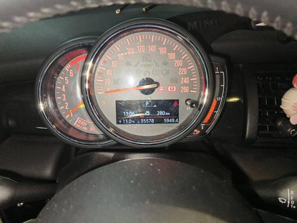 [成都·川A] 二手MINIMINI2019款 1.5T COOPER 经典派