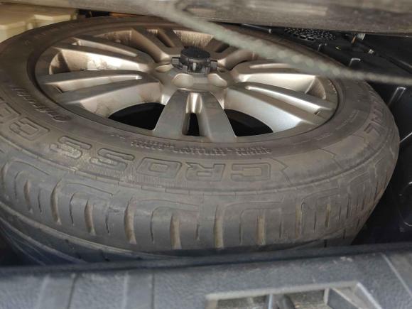 [上海·沪A] 二手路虎神行者22012款 2.0T Si4 SE汽油版