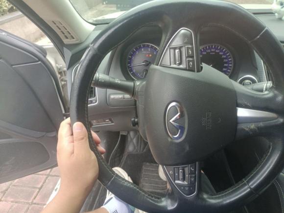 [南通·苏F] 二手英菲尼迪英菲尼迪Q502014款 3.7L 舒适版