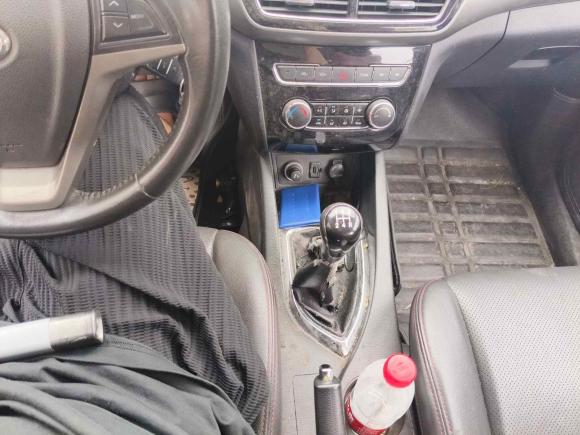 [嘉兴·浙F] 二手长安凯程长安欧尚A6002016款 1.5L 手动豪华型7座