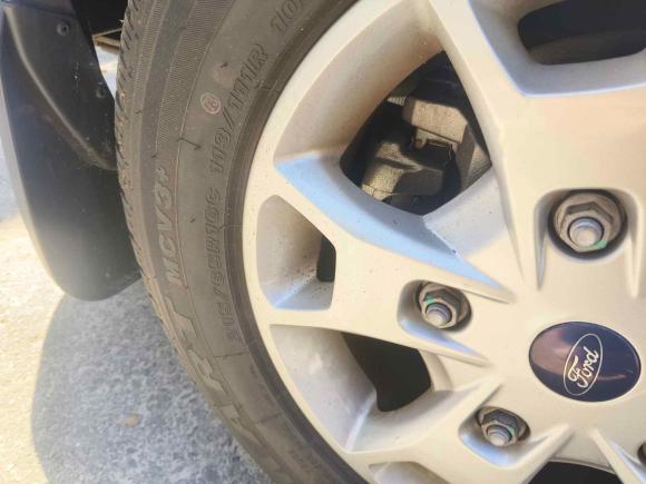 [青岛·鲁U] 二手福特全顺2019款 2.0T汽油自动多功能商用车中轴中顶6座国VI