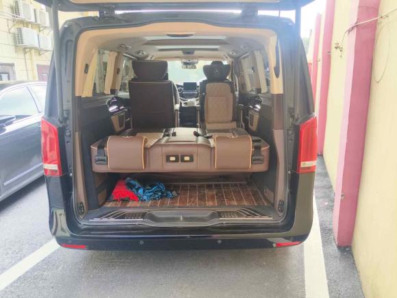 [南昌·赣A] 二手奔驰奔驰V级2017款 V 260 L 尊贵加长版