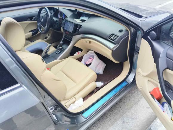 [苏州·川A] 二手本田思铂睿2009款 2.4L 豪华版